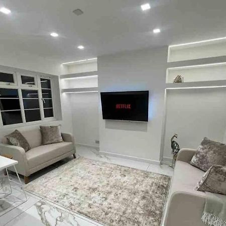 Premium Private Apartment Minutes To Central ลอนดอน ภายนอก รูปภาพ