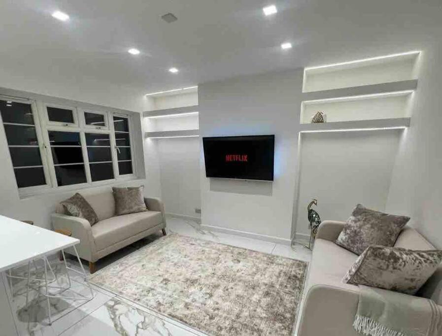 Premium Private Apartment Minutes To Central ลอนดอน ภายนอก รูปภาพ